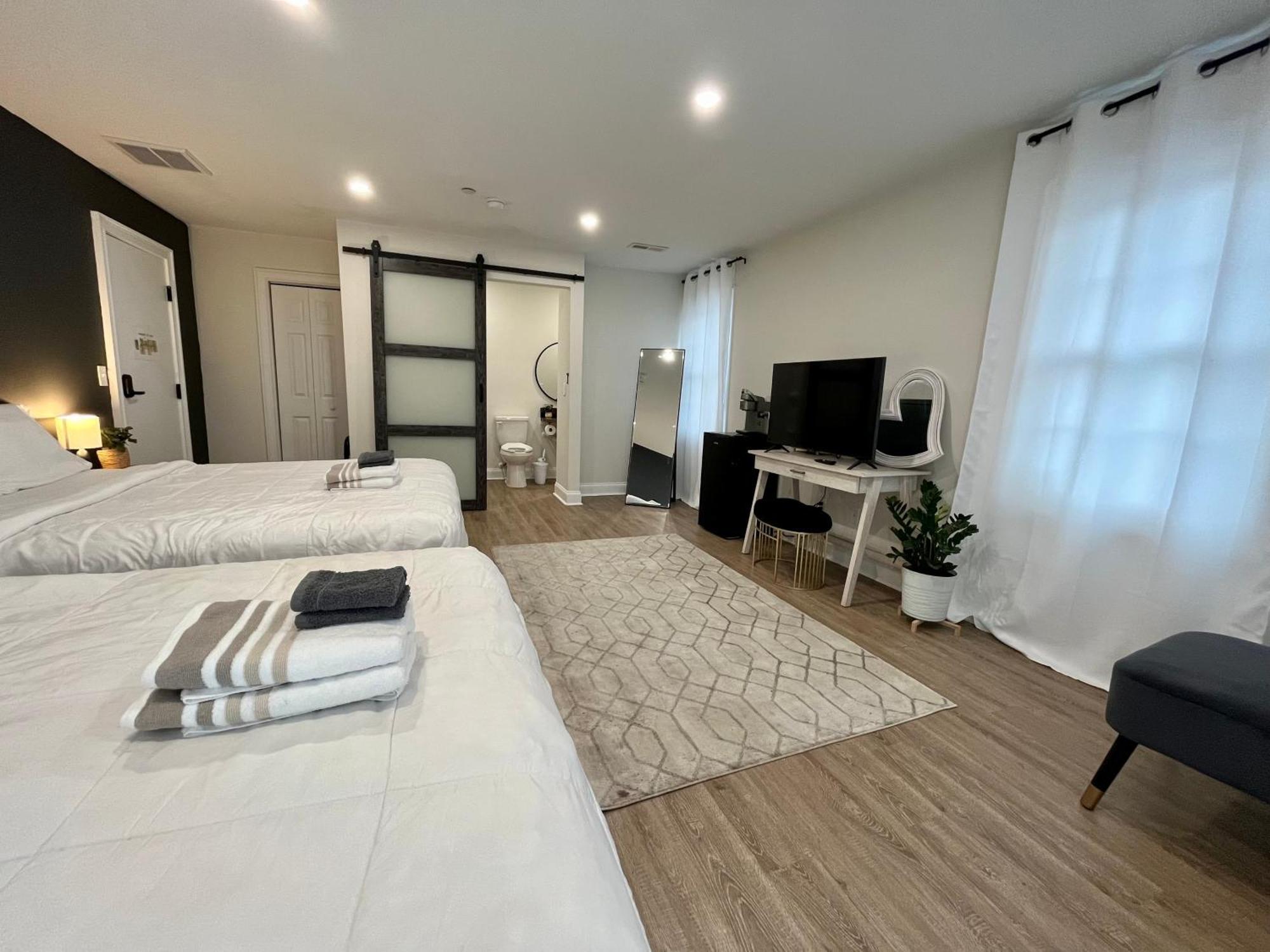 The Drift Apartment Чарлстън Екстериор снимка